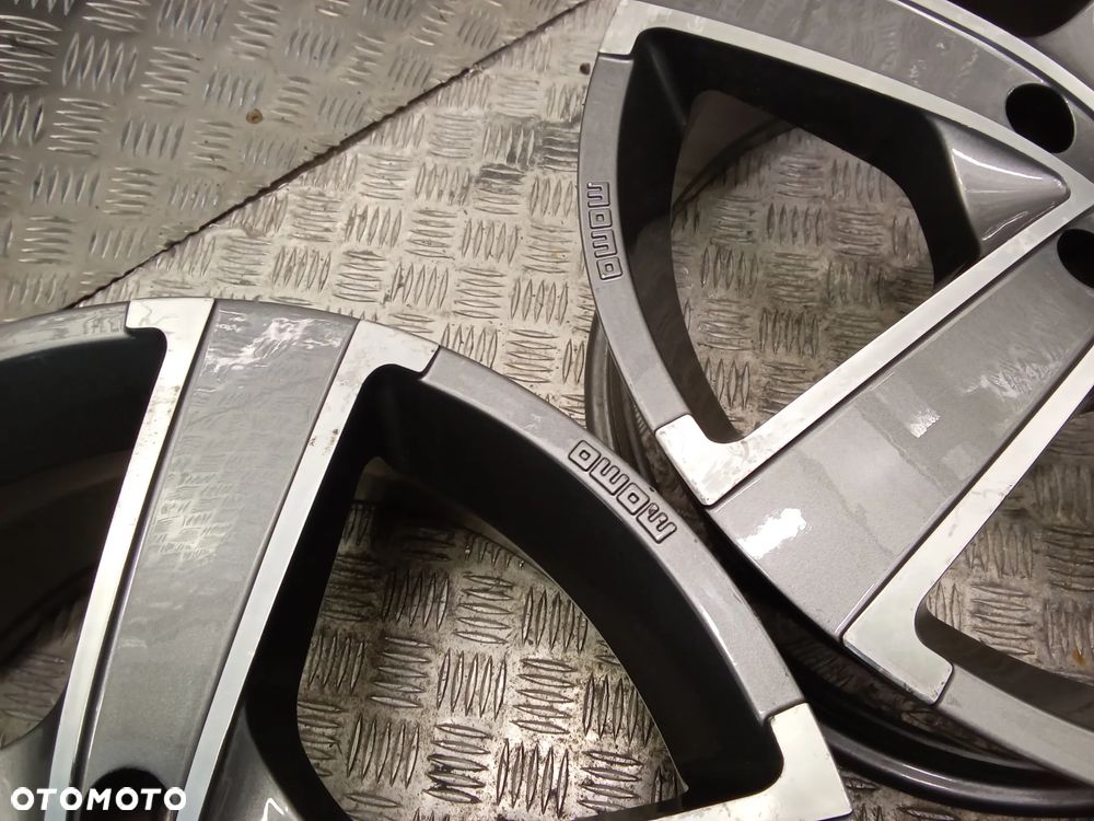 Felgi MOMO ITALY 8Jx18 et30 5x120  BMW INSIGNIA - 9