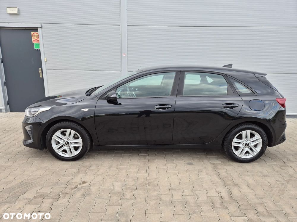 Kia Ceed 1.4 CVVT Dream-Team Edition - 16