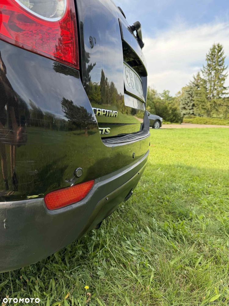 Chevrolet Captiva 2.4 LS - 10
