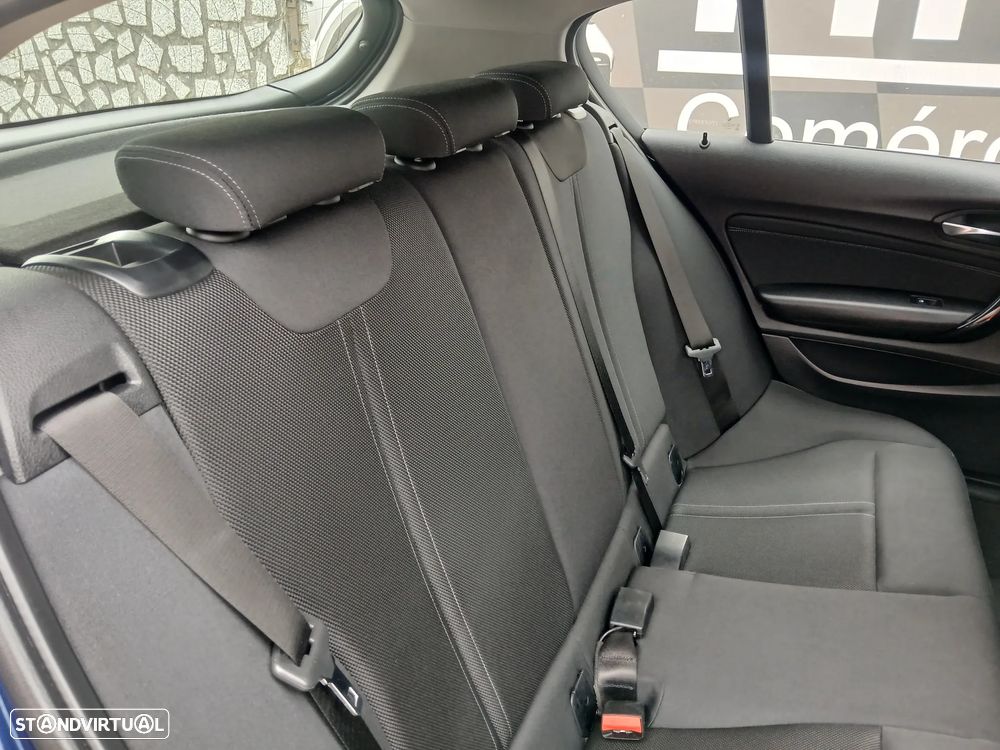 BMW 116 d Aut. Sport Line - 25