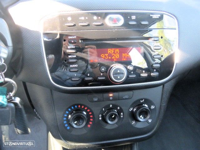 Fiat Punto - 13