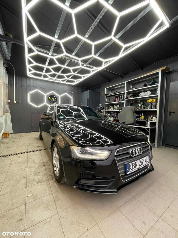 Audi A4 Avant 2.0 TDI DPF multitronic S line Sportpaket - 5