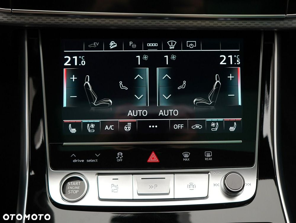 Audi Q8 - 25