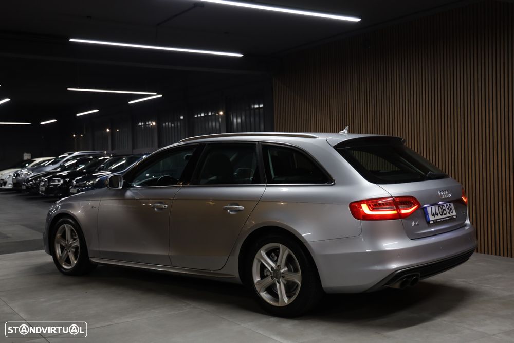 Audi A4 Avant 2.0 TDI Multitronic S-line - 2