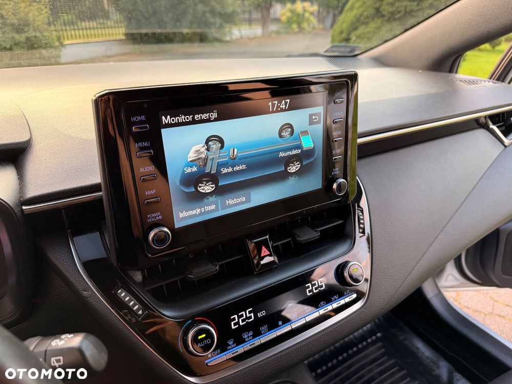 Toyota Corolla 1.8 Hybrid Comfort - 25