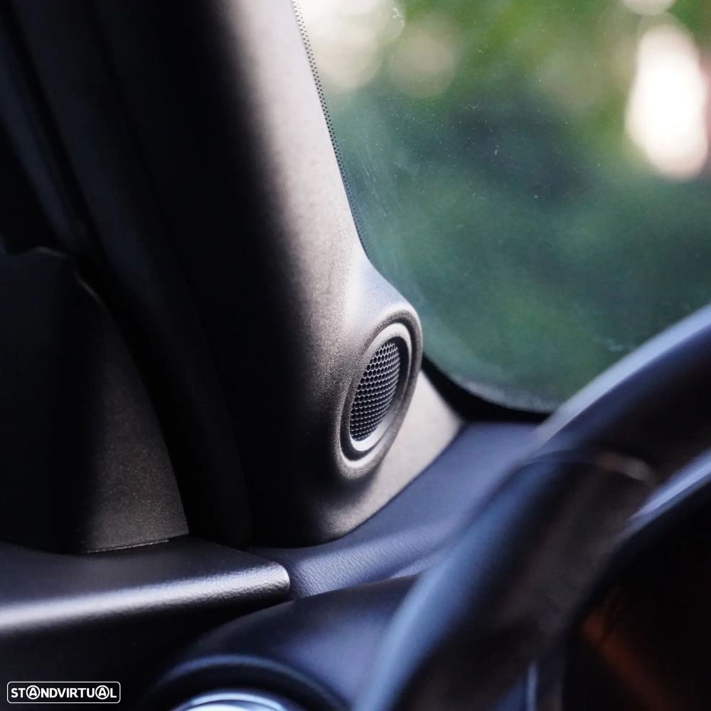 Nissan Juke 1.0 DIG-T Kiiro - 27