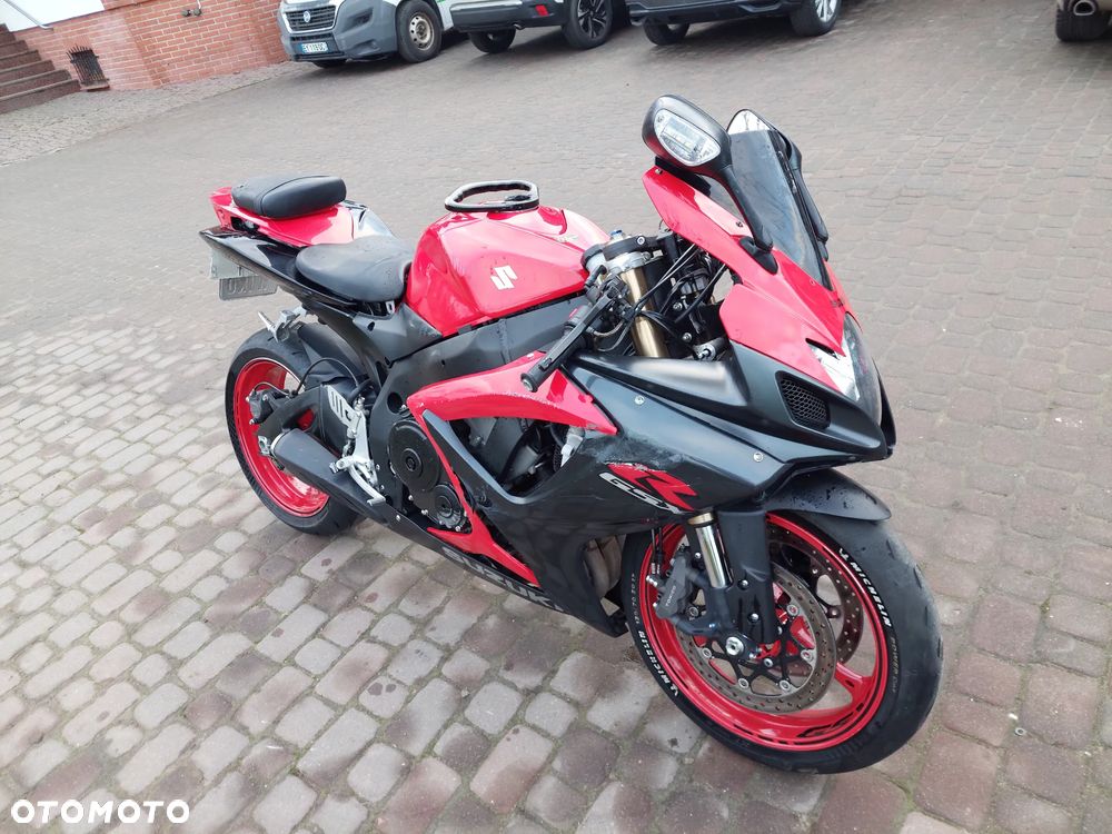 Suzuki GSX-R - 7