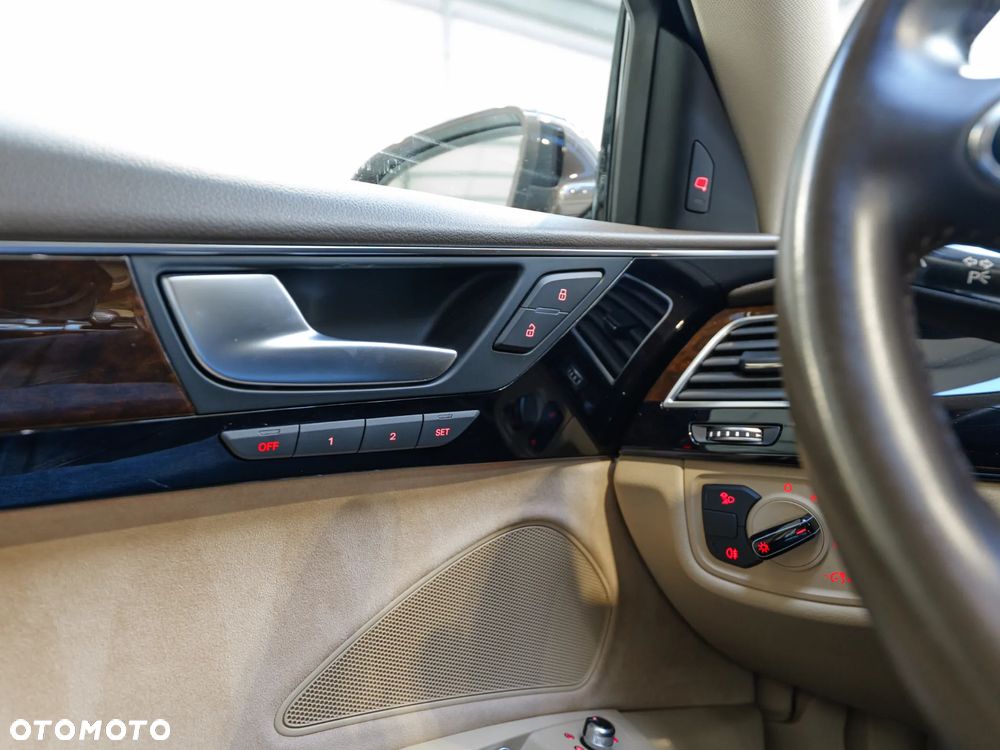 Audi A8 3.0 TDI Quattro - 34