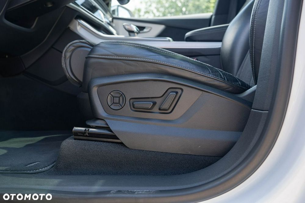 Audi SQ8 TFSI Quattro Tiptronic - 30