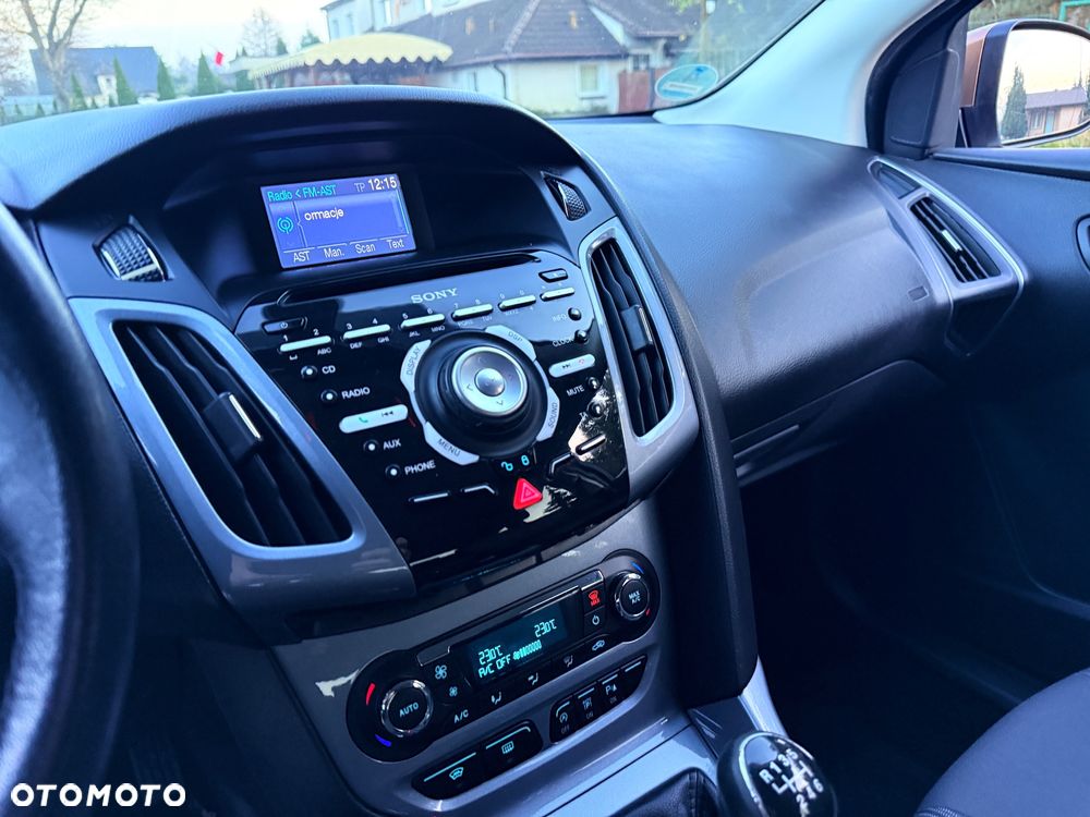 Ford Focus 1.0 EcoBoost Start-Stopp-System Titanium - 6