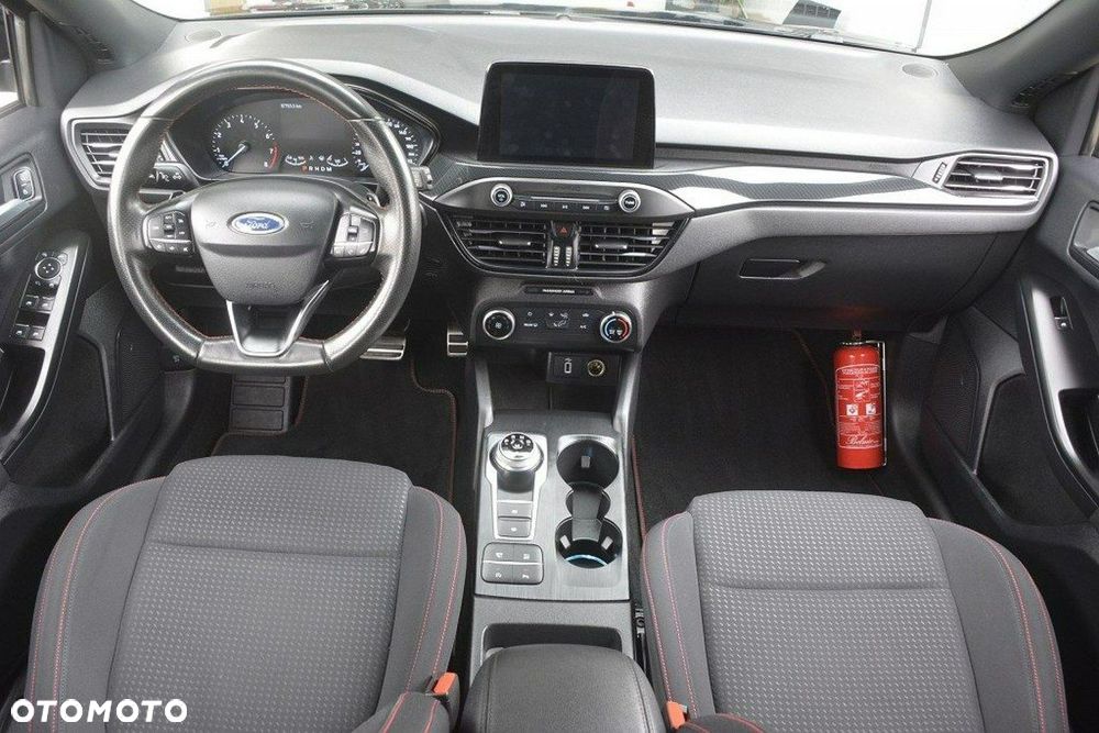 Ford Focus 1.0 EcoBoost Start-Stopp-System ST-LINE X - 12