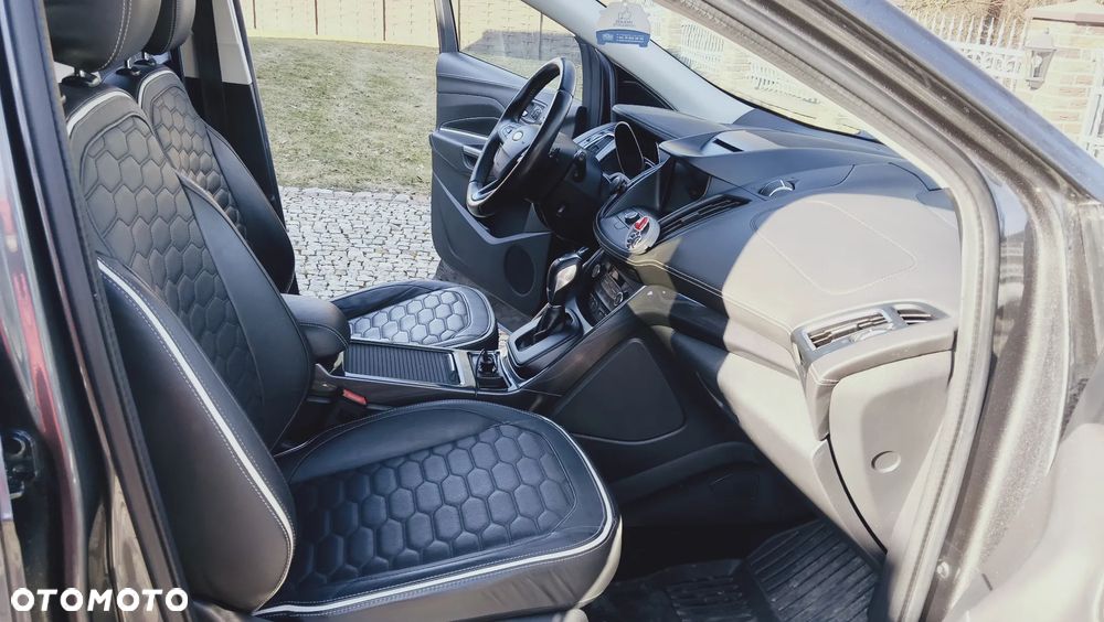 Ford Kuga 2.0 TDCi 4x4 Vignale - 22