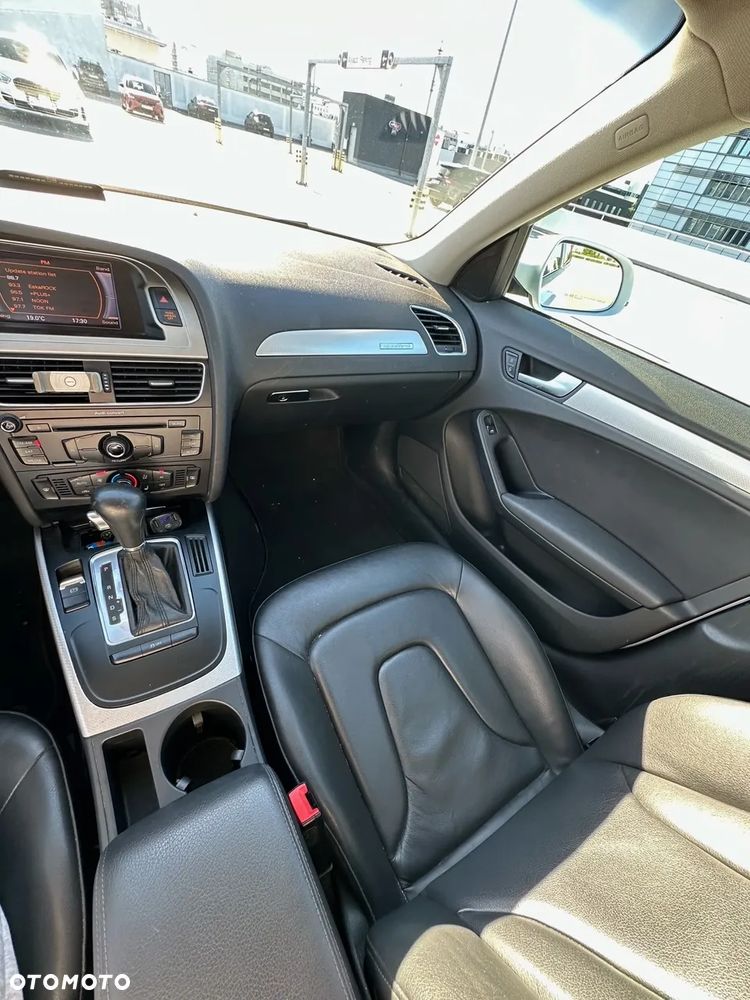 Audi A4 Limousine 2.0 TFSI quattro S tronic Ambiente - 14