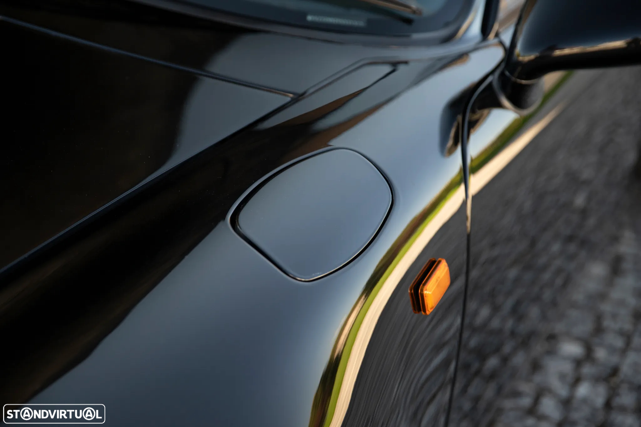 Porsche 911 (993) Cabriolet 3.6 Carrera 2 - 13