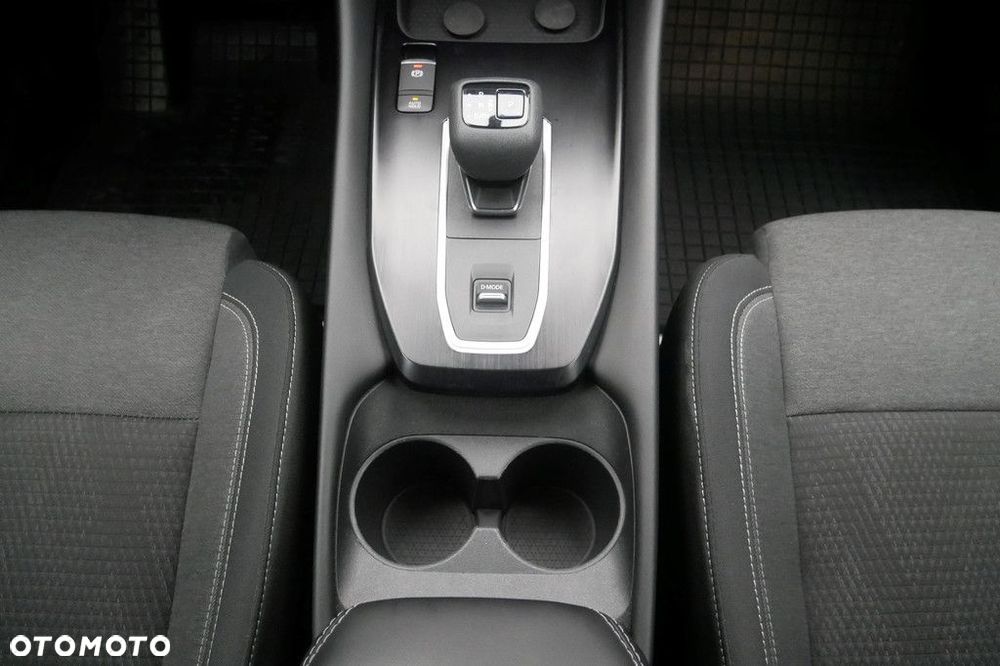 Nissan Qashqai - 11