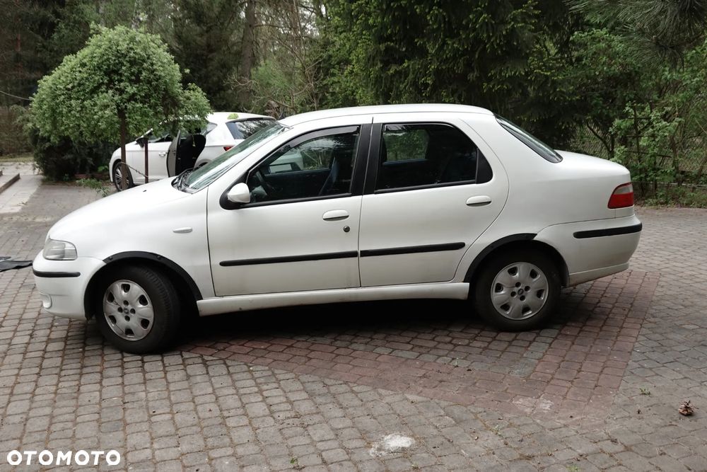 Fiat Albea 1.2 16V Active / HL - 12