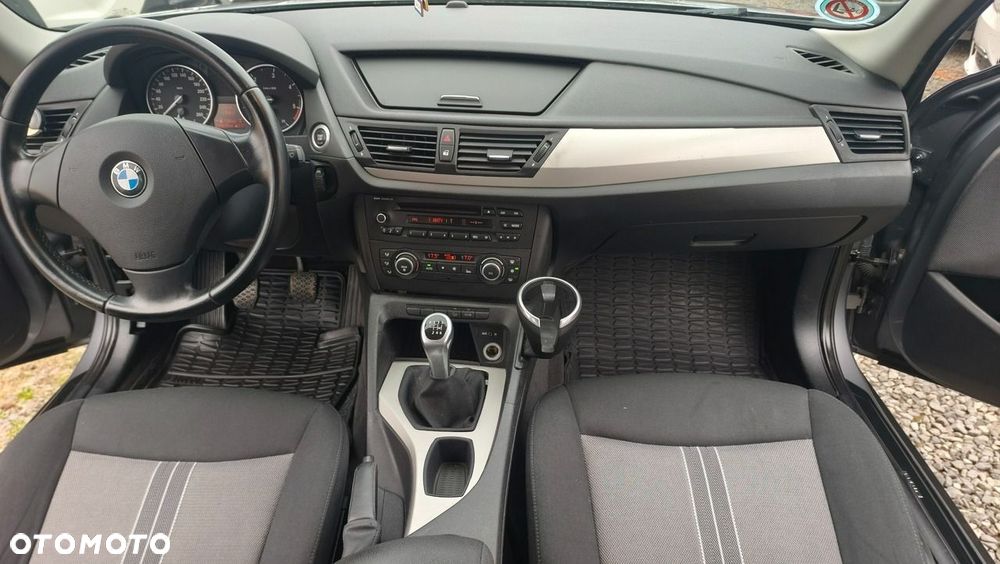 BMW X1 xDrive20d - 11