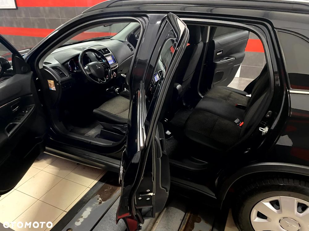 Mitsubishi ASX 1.6 2WD Edition 100 - 18