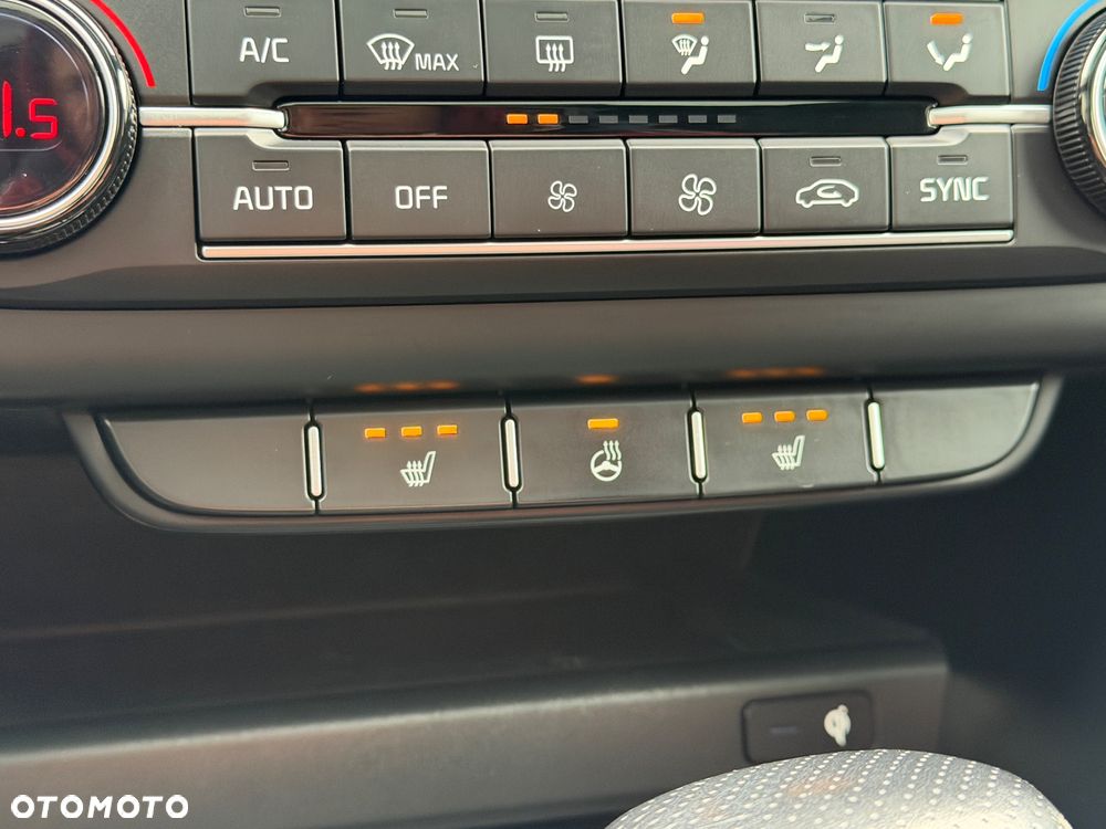 Kia ProCeed 1.5 T-GDI DCT7 OPF GT LINE - 5