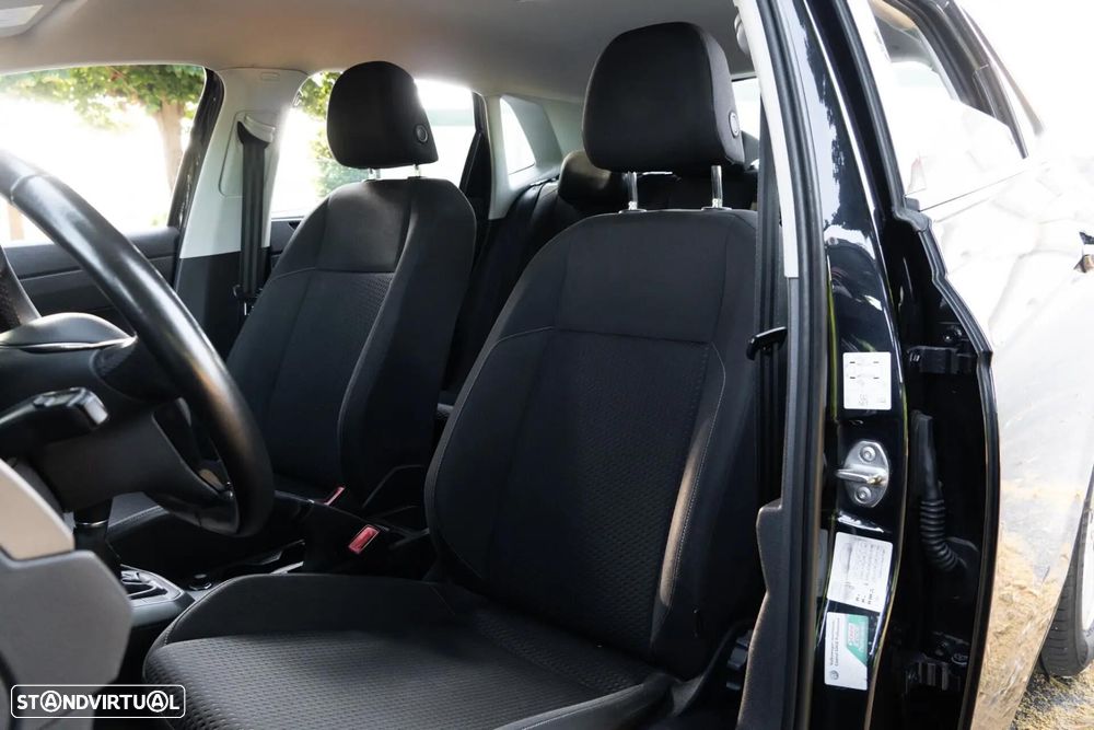 VW Polo 1.0 Confortline Nav - 9