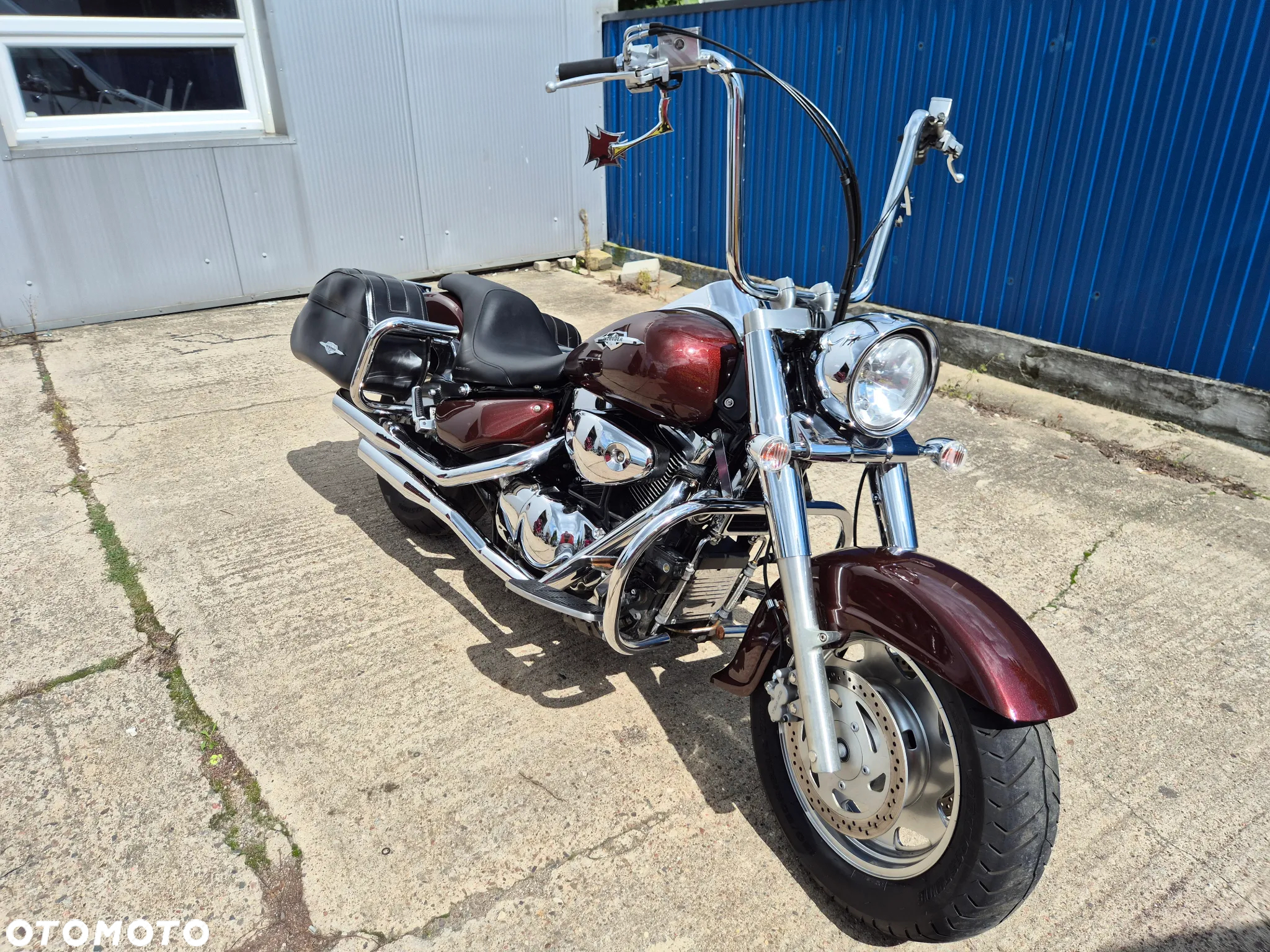 Suzuki Intruder - 15