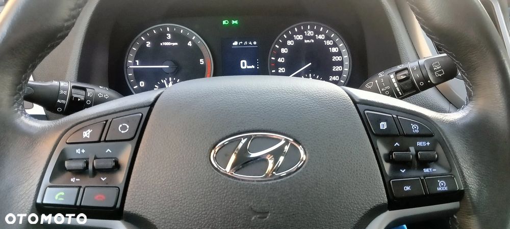 Hyundai Tucson 2.0 CRDi 2WD Trend - 19
