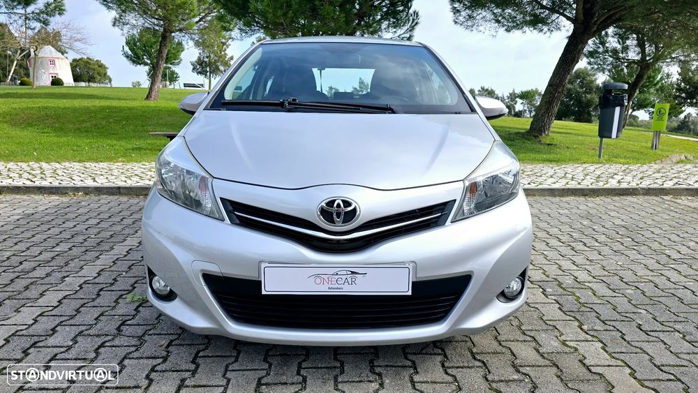 Toyota Yaris 1.33 VVT-i Comfort+P.Style - 8