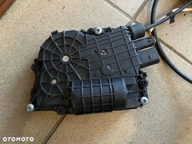 DOCIĄG DRZWI ZAMKI PRZÓD TYŁ BMW F10 KOMPLET - 5