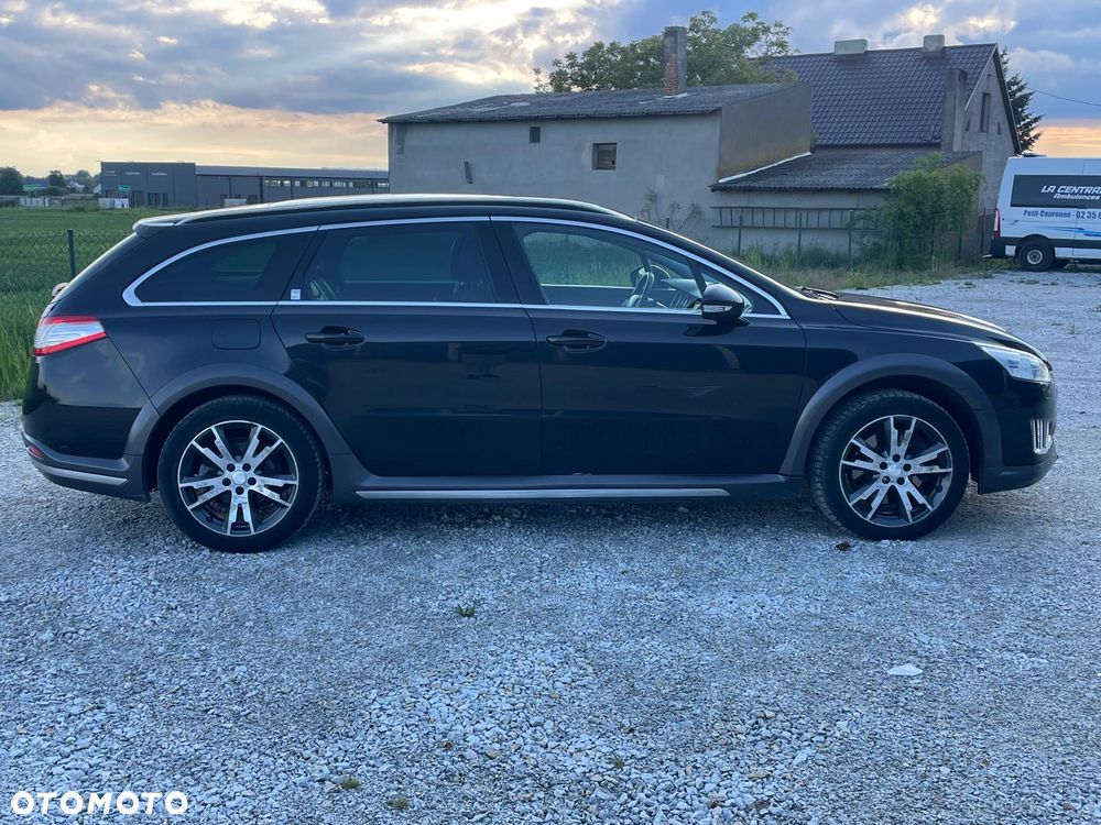 Peugeot 508 RXH Hybrid4 - 8