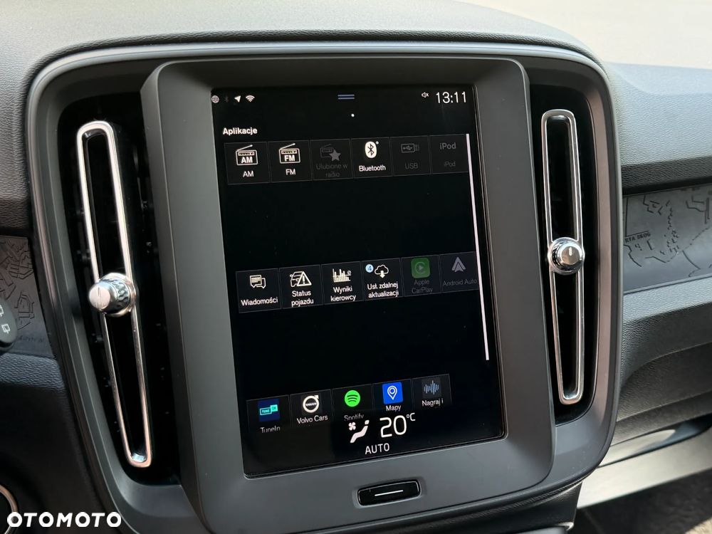Volvo XC 40 T3 Momentum - 19