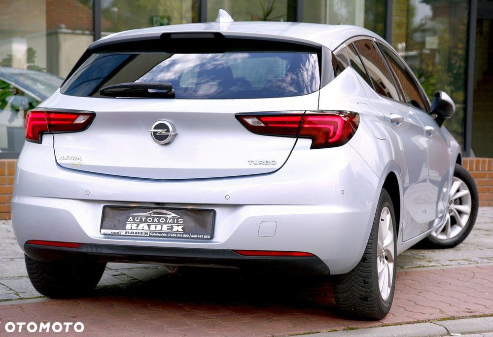 Opel Astra 1.4 Turbo Innovation - 24
