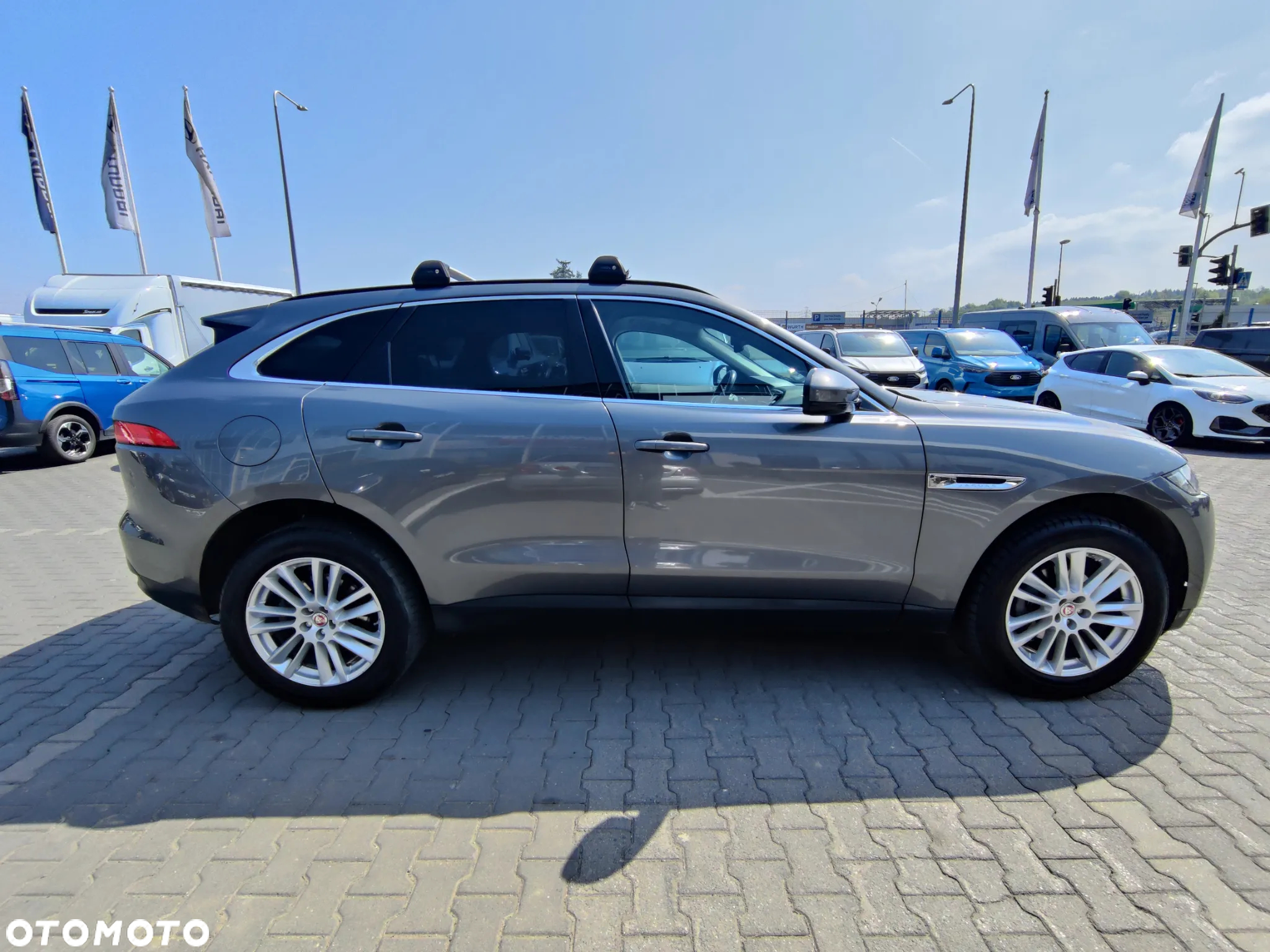 Jaguar F-Pace 2.0 i4D AWD Prestige - 4