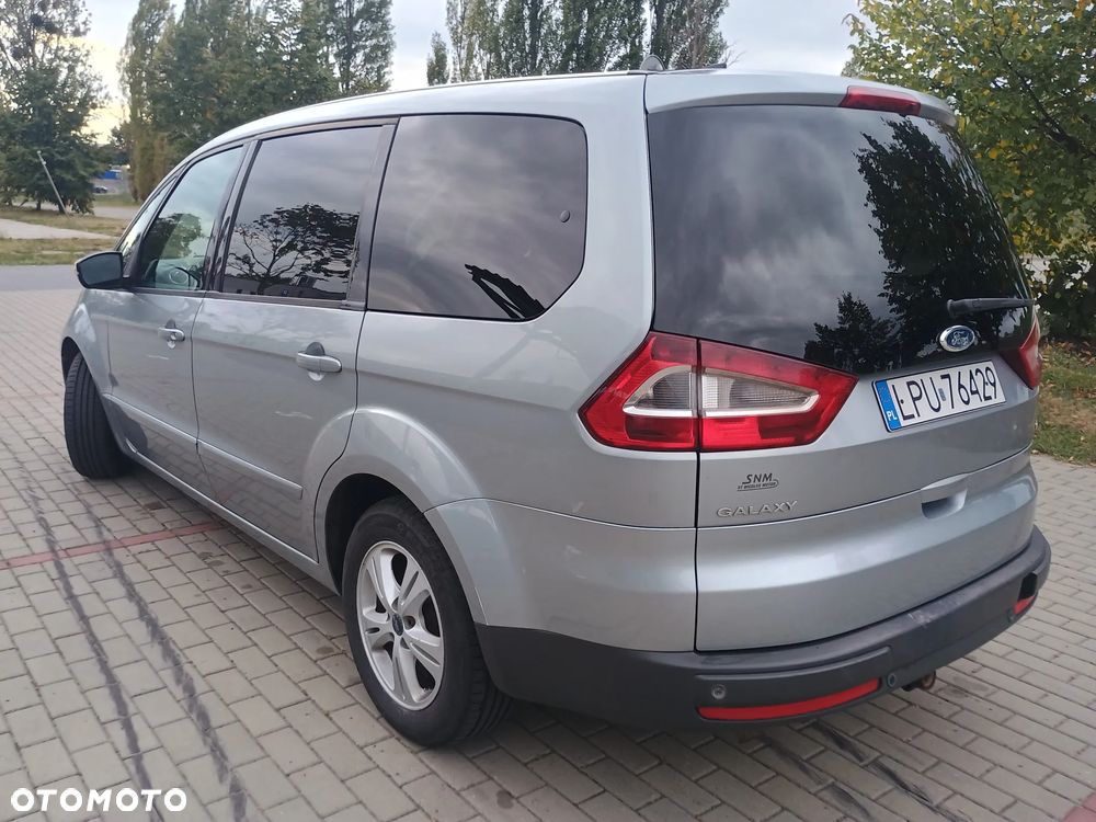 Ford Galaxy 1.8 TDCi Ambiente - 3