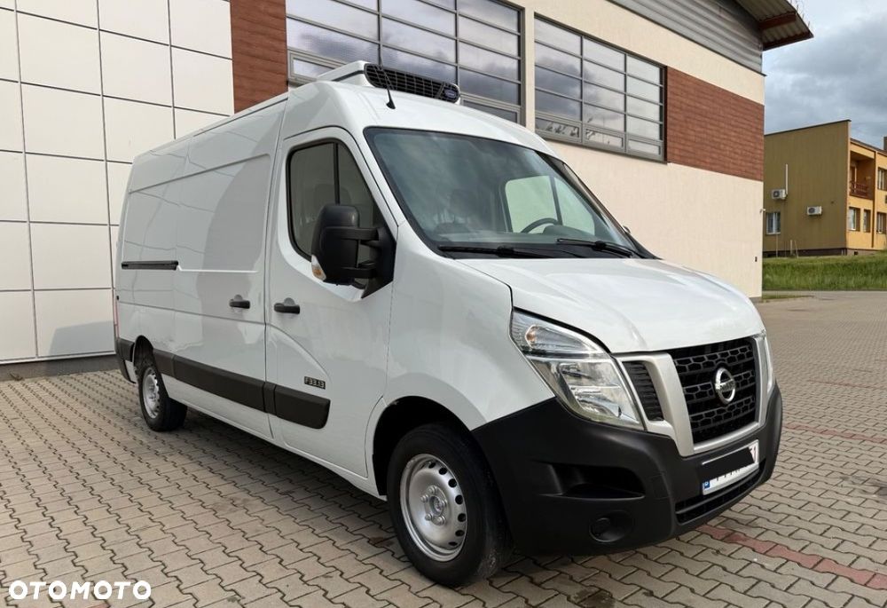 Nissan NV 400 - 5