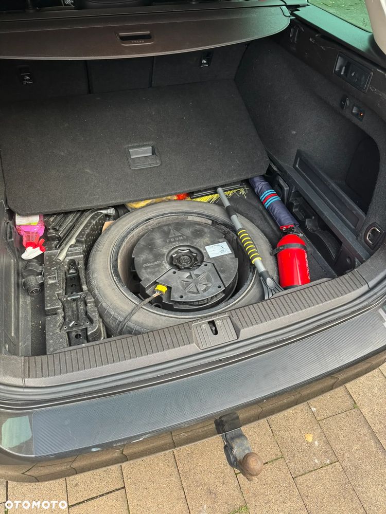 Volkswagen Passat - 8