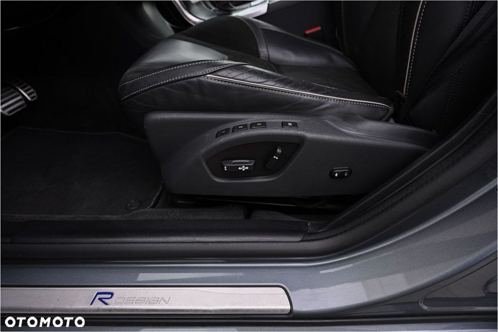 Volvo V60 D5 Geartronic RDesign - 34