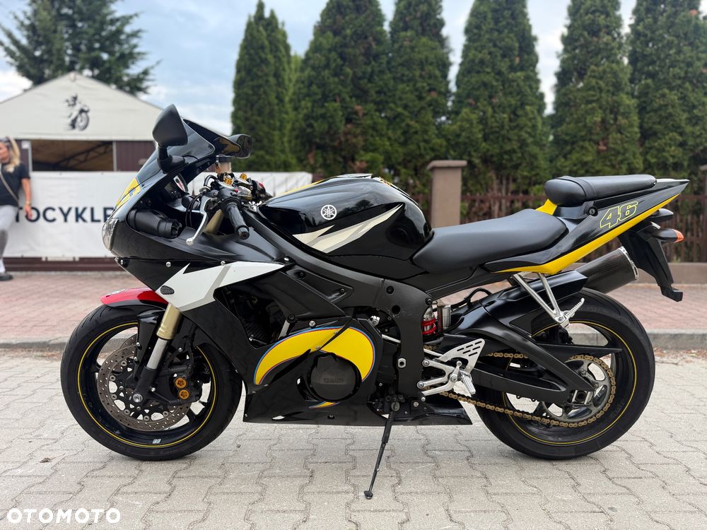 Yamaha R6 - 18