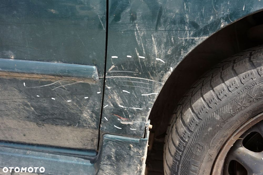 MASKA ZDERZAK BŁOTNIKI LAMPY LIANA  ZY6  SUZUKI 2001-2010 ZIELONY PRZÓD KOMPLETNY - 10