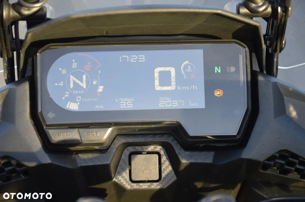Honda CB - 16