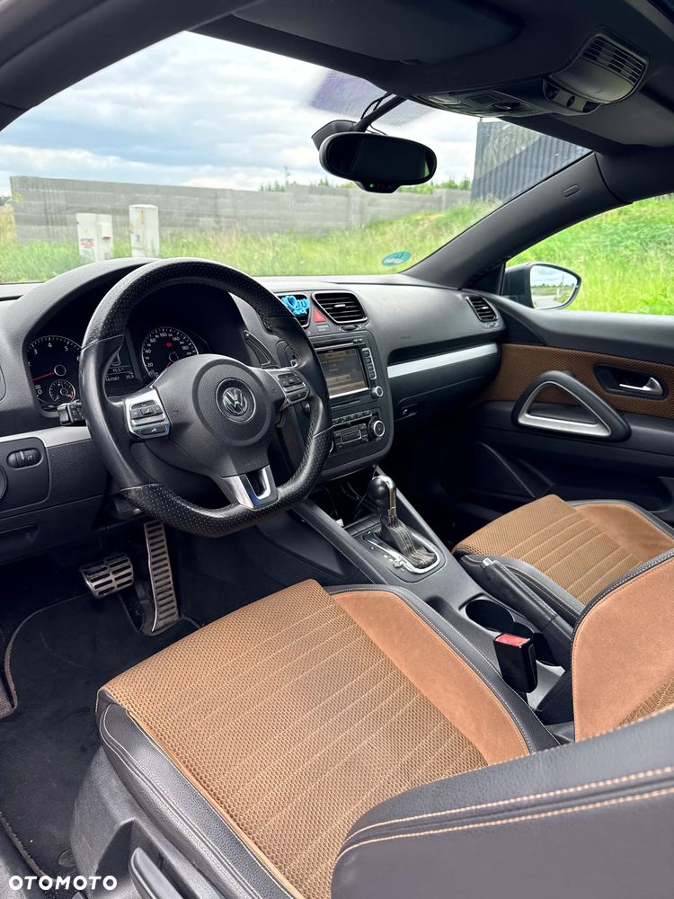 Volkswagen Scirocco 1.4 TSI DSG - 10