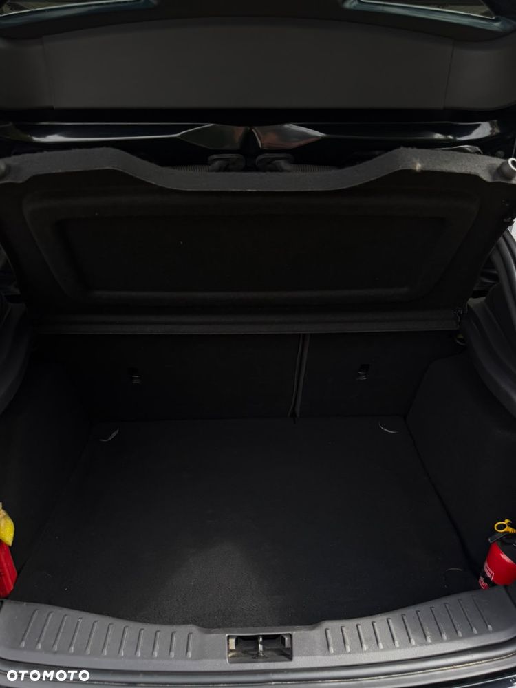 Ford Focus 2.0 EcoBoost ST mit Leder-Sport-Paket - 21