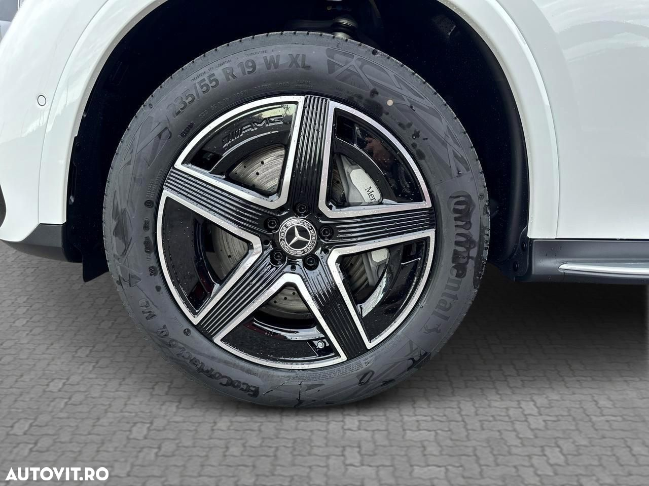 Mercedes-Benz GLC - 6