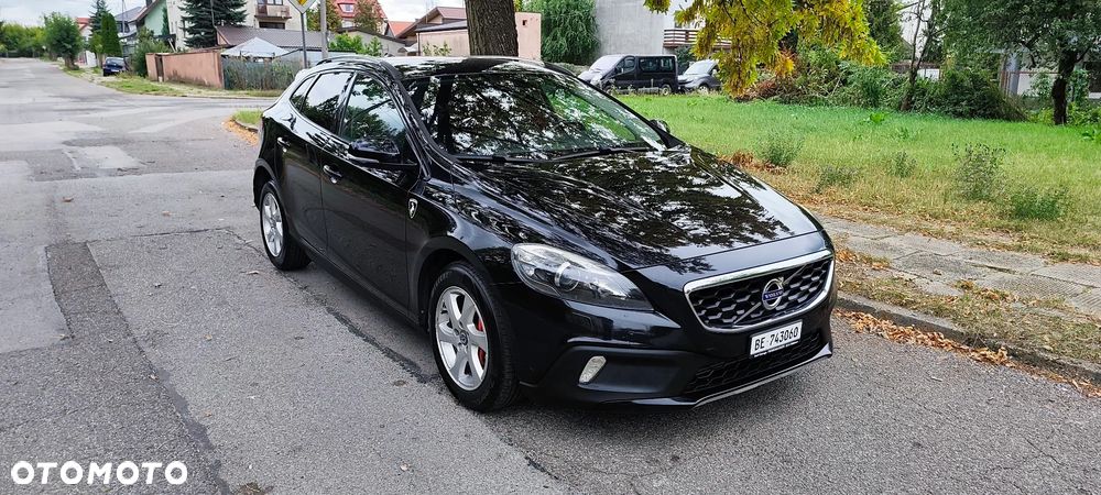 Volvo V40 Cross Country - 20