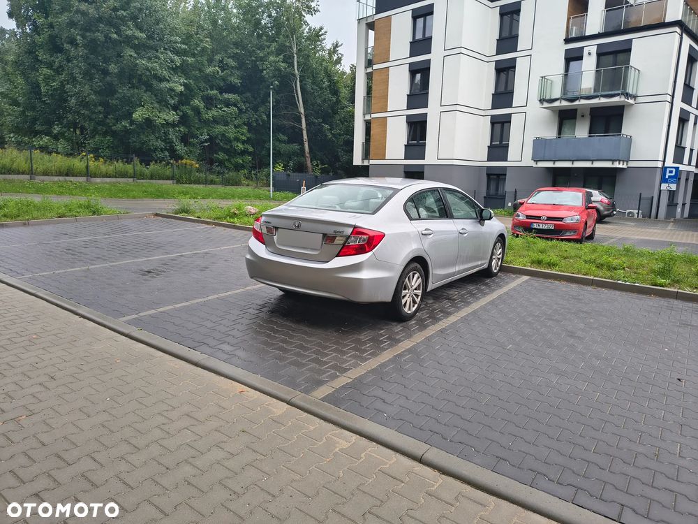 Honda Civic - 4