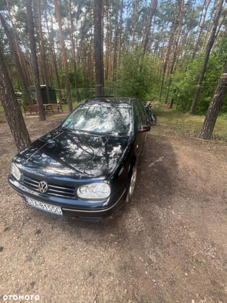 Volkswagen Golf - 10