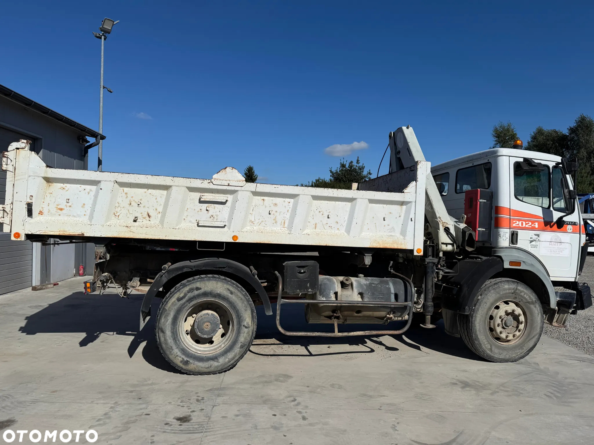 Mercedes-Benz SK 2024 - 3