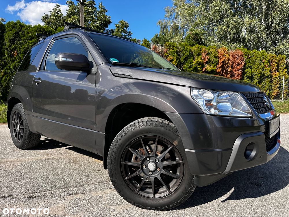 Suzuki Grand Vitara 1.6 De luxe - 2
