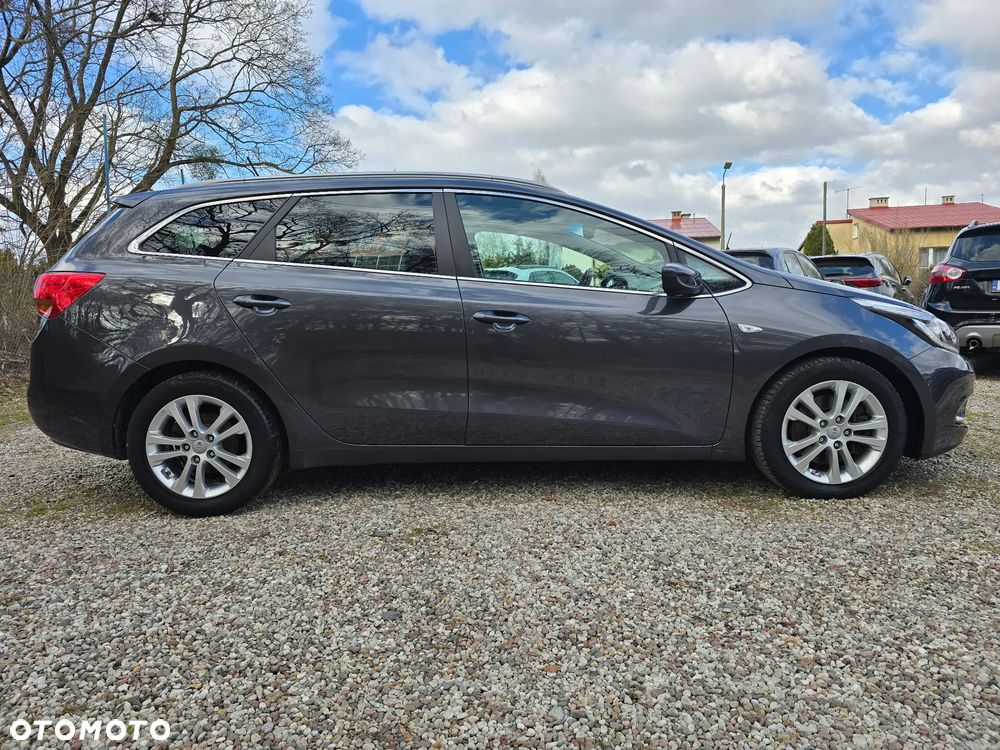 Kia Ceed 1.6 GDI Spirit - 4