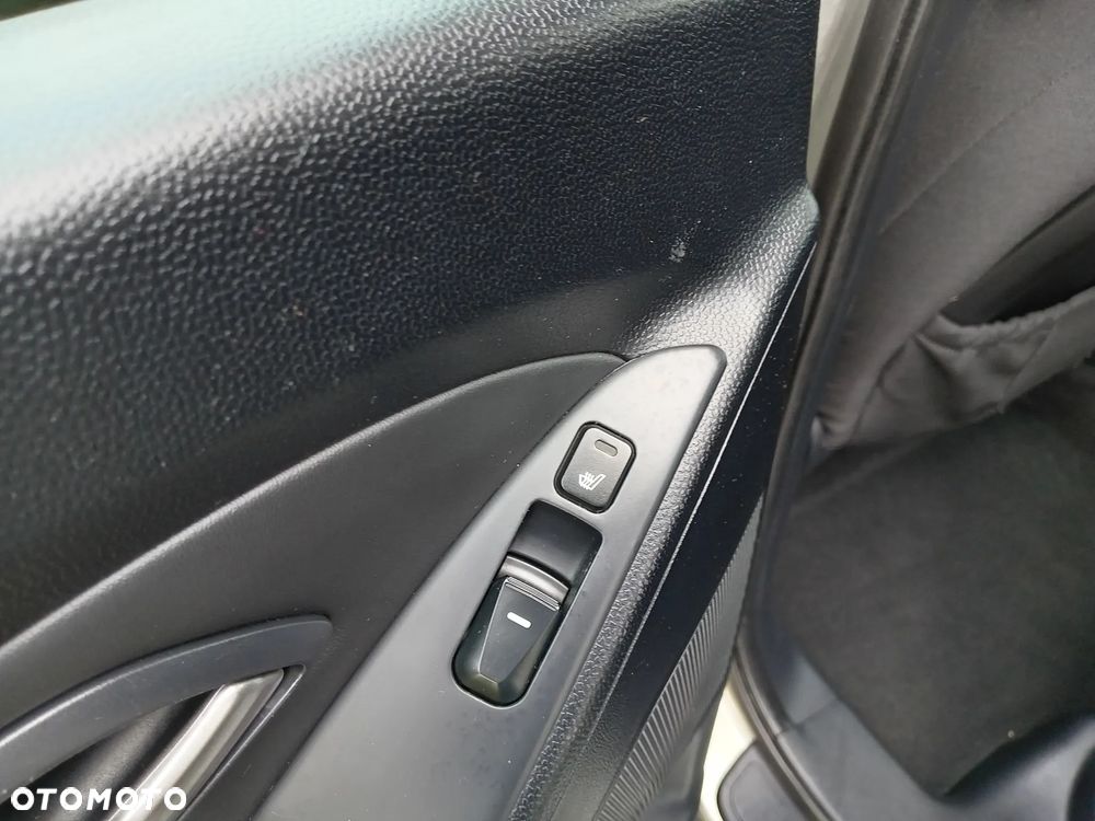 Hyundai ix35 - 27