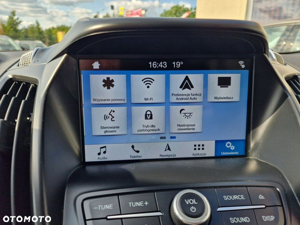 Ford Kuga 1.5 EcoBoost 2x4 Titanium - 29